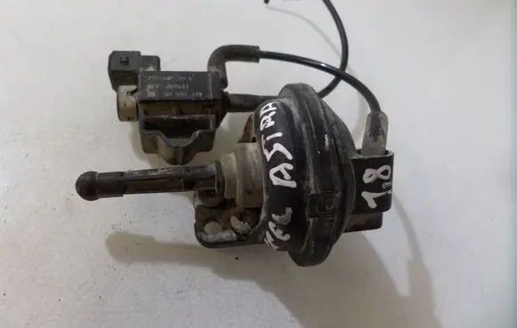 Valve vacuum