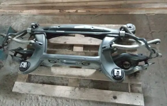 Mercedes-Benz GLC AMG Rear subframe 12533503909 030719 2697974