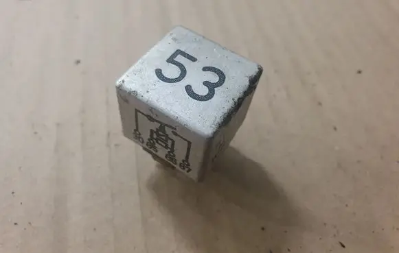 Volkswagen Golf II Other relay 141951253B RELAY53