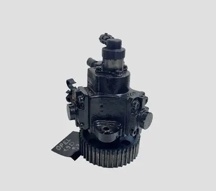Opel Vectra C Fuel injection high pressure pump 0055206680 01001825278 0445010155