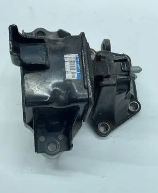 KIA Sportage Engine mount bracket 21830f1800