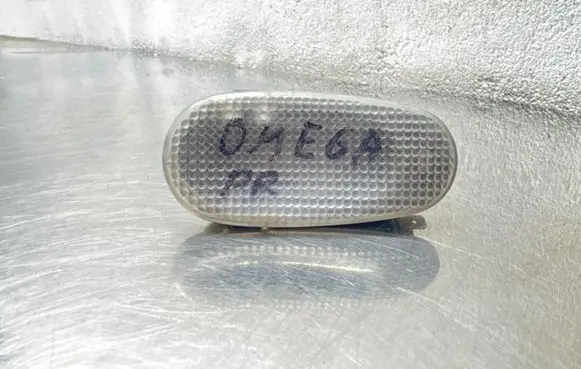 Opel Omega B1 Other interior light 52984