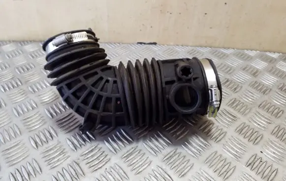 Ford Ranger Air intake duct part