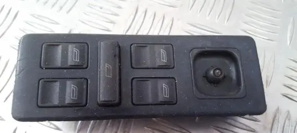 Mercedes-Benz Vito Viano W639 Electric window control switch 0005456713 lu0005456713