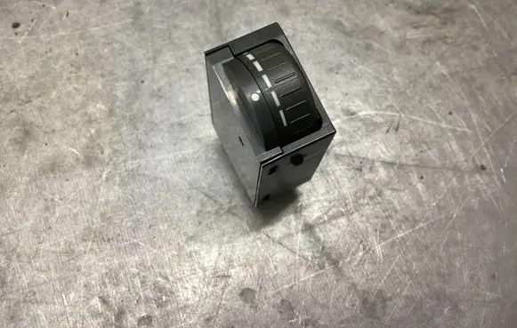 Subaru Legacy Seat control switch NILES