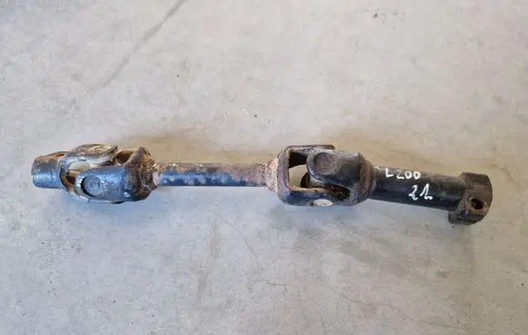 Mitsubishi L200 Steering column universal joint