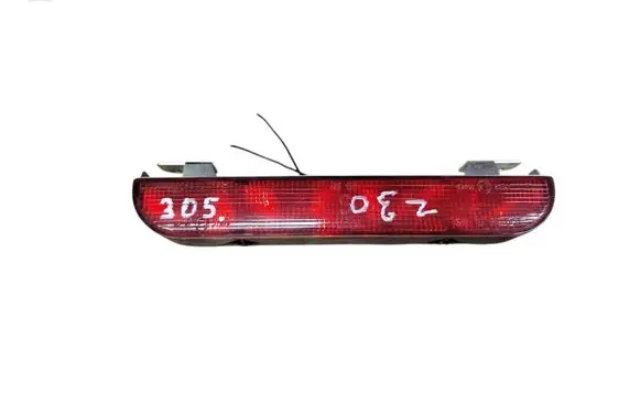 Mitsubishi Colt Third/center stoplight 09967029