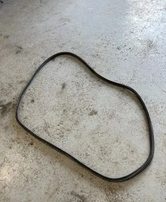 BMW X6 F16 Loading door rubber seal (on body) 7454915