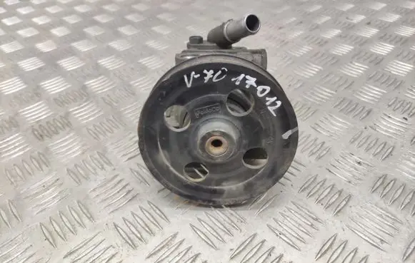 Volvo V70 Power steering pump 7G913A696HA 31202291
