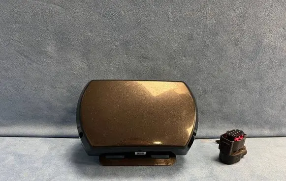 BMW X5M G05 F95 Distronic sensor bracket 688386503 273A