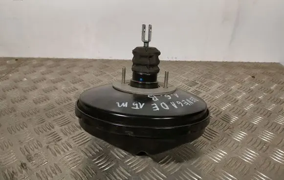 Jeep Renegade Brake booster