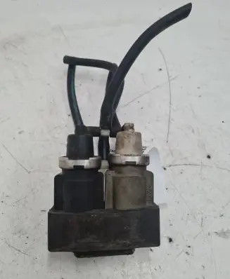 Audi A6 S6 C5 4B Turbo solenoid valve 059906629