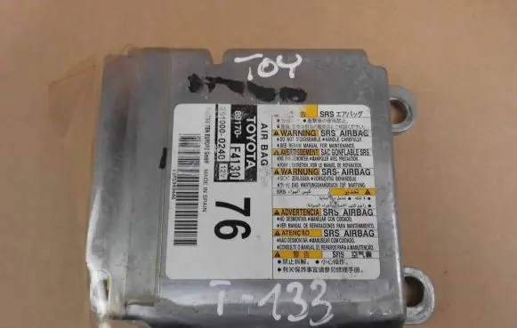 Toyota C-HR I Airbag control unit/module 89170F4130