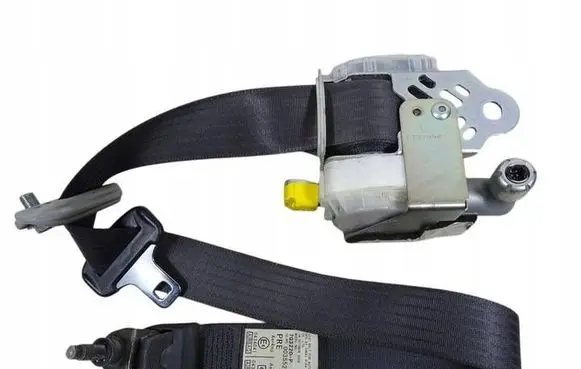 Daihatsu Sirion Front seatbelt 7Q3220P