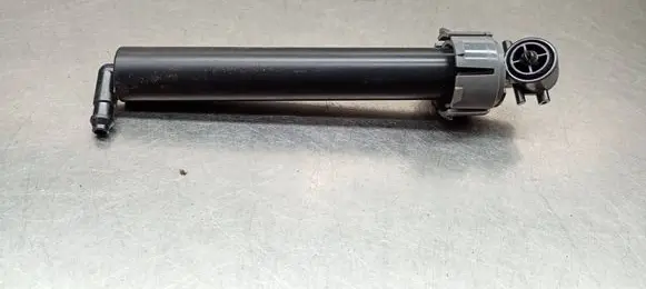 Volvo XC60 Headlight washer spray nozzle 32328266