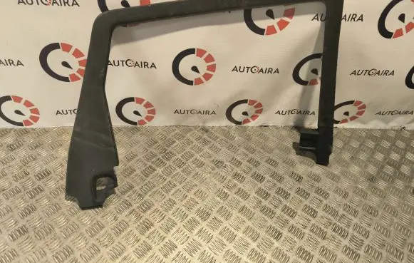 Other rear door trim element