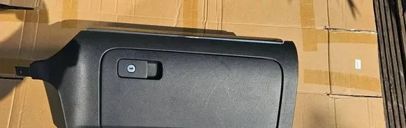 Volkswagen Golf VI Glove box 1k1857290e