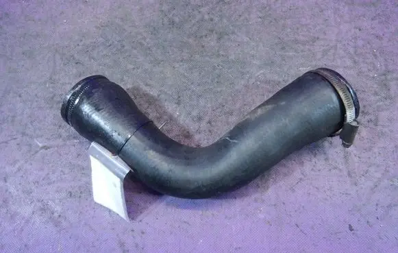 Opel Vectra C Intercooler hose/pipe 