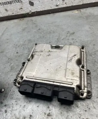 Citroen Xsara Picasso Engine control unit/module 0281011521 9640938680 9651593480