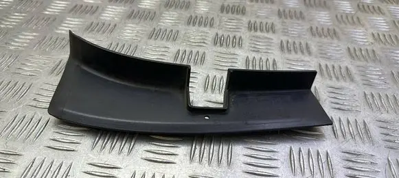 Skoda Octavia Mk3 (5E) Rear/tail light trim molding 5E9945311