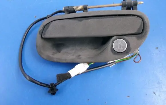 Volvo S40, V40 Front door exterior handle