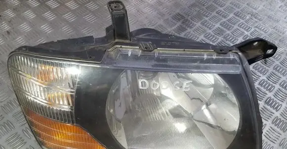 Mitsubishi Pajero Headlight/headlamp 10087507 100-87507