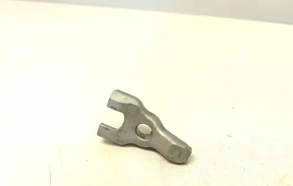 BMW 3 E92 E93 Fuel Injector clamp holder