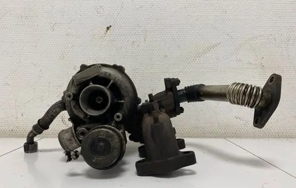 Volkswagen Polo III 6N 6N2 6NF Turbo GA3045145701 GT15M0D1
