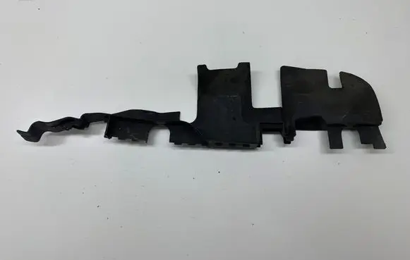Audi A4 S4 B6 8E 8H Intercooler air guide/duct channel 8E0121283 8E0121283B
