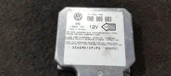 Volkswagen Polo III 6N 6N2 6NF Airbag control unit/module 6N0909603 5WK4137