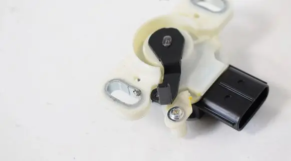 Toyota Prius (XW50) Other devices 8951047040