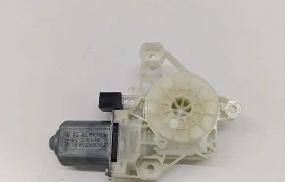 Audi Q4 Sportback e-tron Front door window regulator motor 4K0959812A