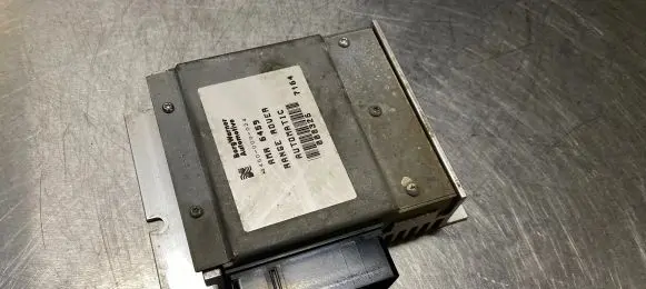Land Rover Range Rover P38A Transfer box differential control unit AMR6459 0083267164