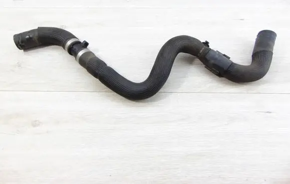 Renault Megane IV Engine coolant pipe/hose 924000350R
