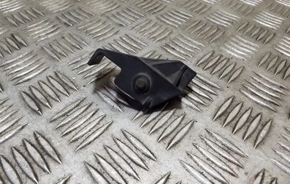 Mini Cooper Countryman R60 Radiator mount bracket 2751341