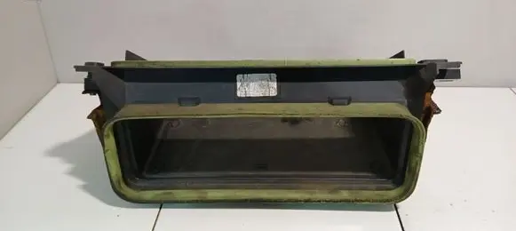 Opel Vivaro Air intake duct part W064172