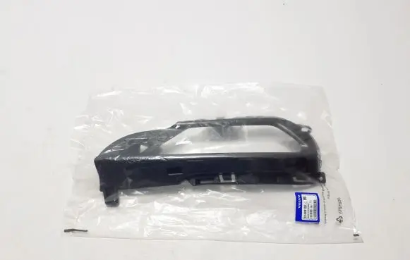 Volvo XC60 Fog light bracket 31449131