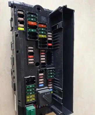 BMW X3 F25 Fuse module 9210863