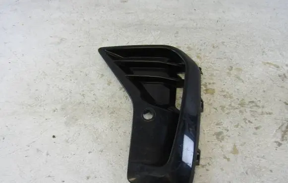 BMW X3 G01 Front bumper lower grill 8081202