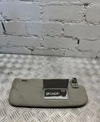 Nissan Qashqai Sun visor