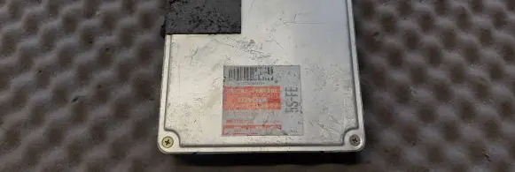 Toyota Camry Engine control unit/module 8966133020 1757003262