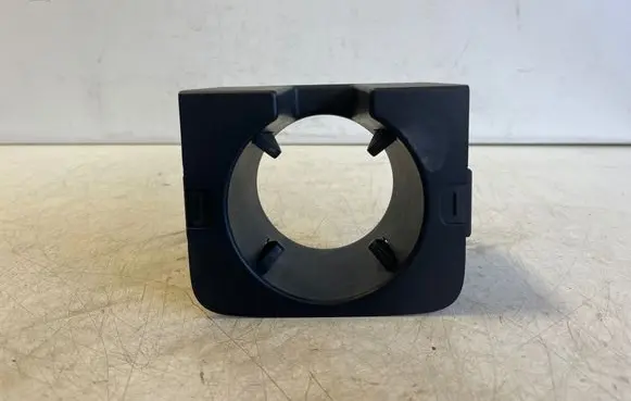 Polestar 2 Cup holder front 31694720