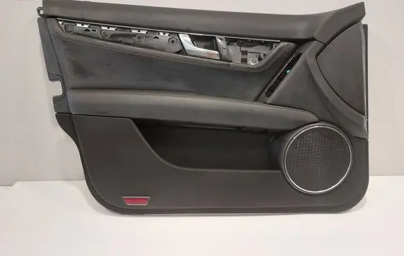 Mercedes-Benz C W204 Front door card panel trim A2047209162 00172853 00172860