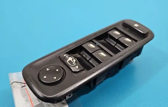Citroen C8 Electric window control switch 14957520XT IMPRK1539220