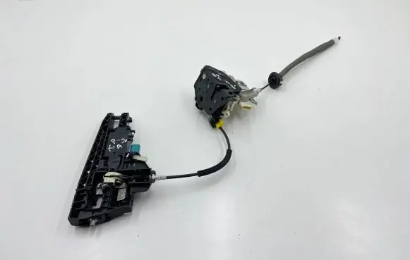 Audi A7 S7 4G Front door lock 8J2837015C