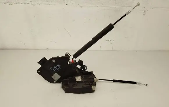 Land Rover Discovery Sport Front door lock (next to the handle) FK72203A29EE L550 C35606105