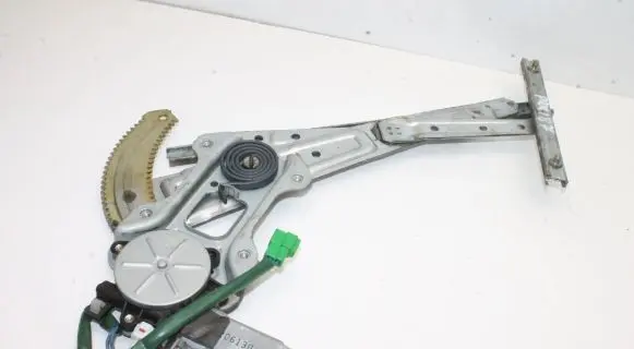 Subaru Legacy Front door electric window regulator 