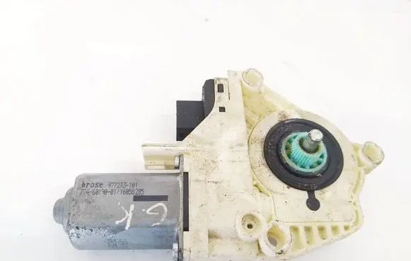 Audi Q7 4L Rear door window regulator motor 4L0959801B