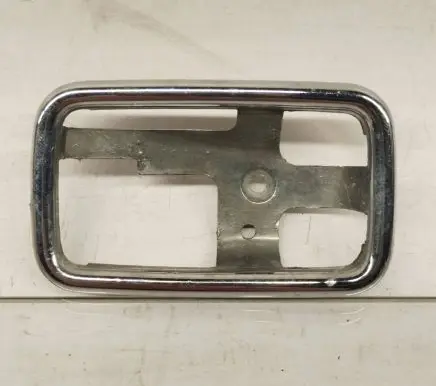 Mercedes-Benz COMPAKT W115 Rear door handle cover 1087660511