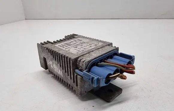 Mercedes-Benz A W168 Coolant fan relay A0255453232 ESG300 898940000